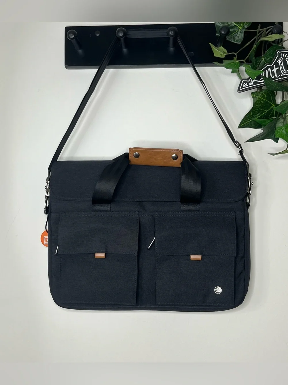 PKG Richmond Messenger 16” Laptop Bag New